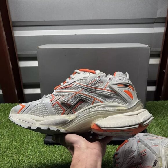 Balenciaga Men's Trainers - Picture 4 of 7